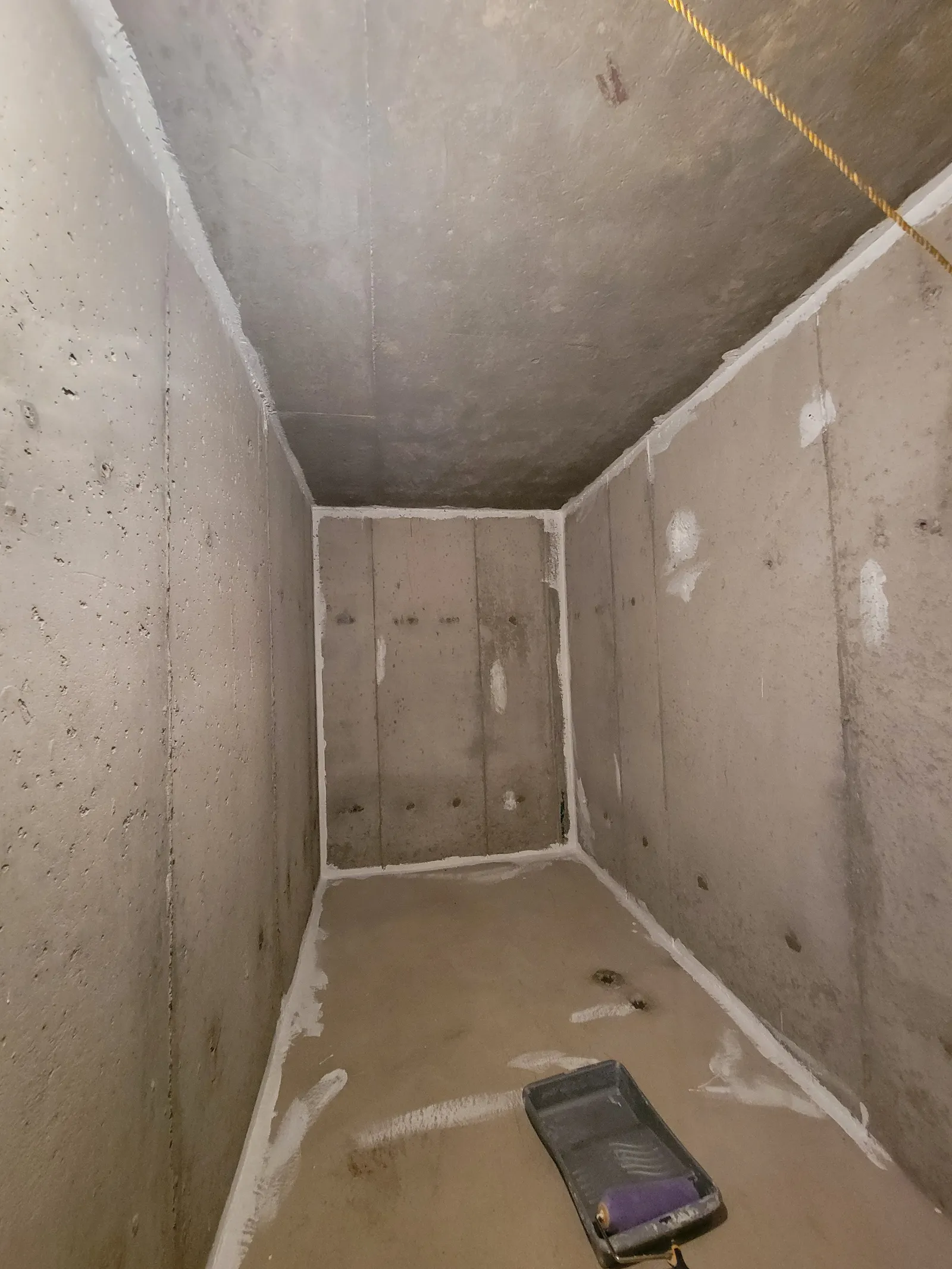Foundation crack repair in Newmarket, Ontario by VOL Handyman