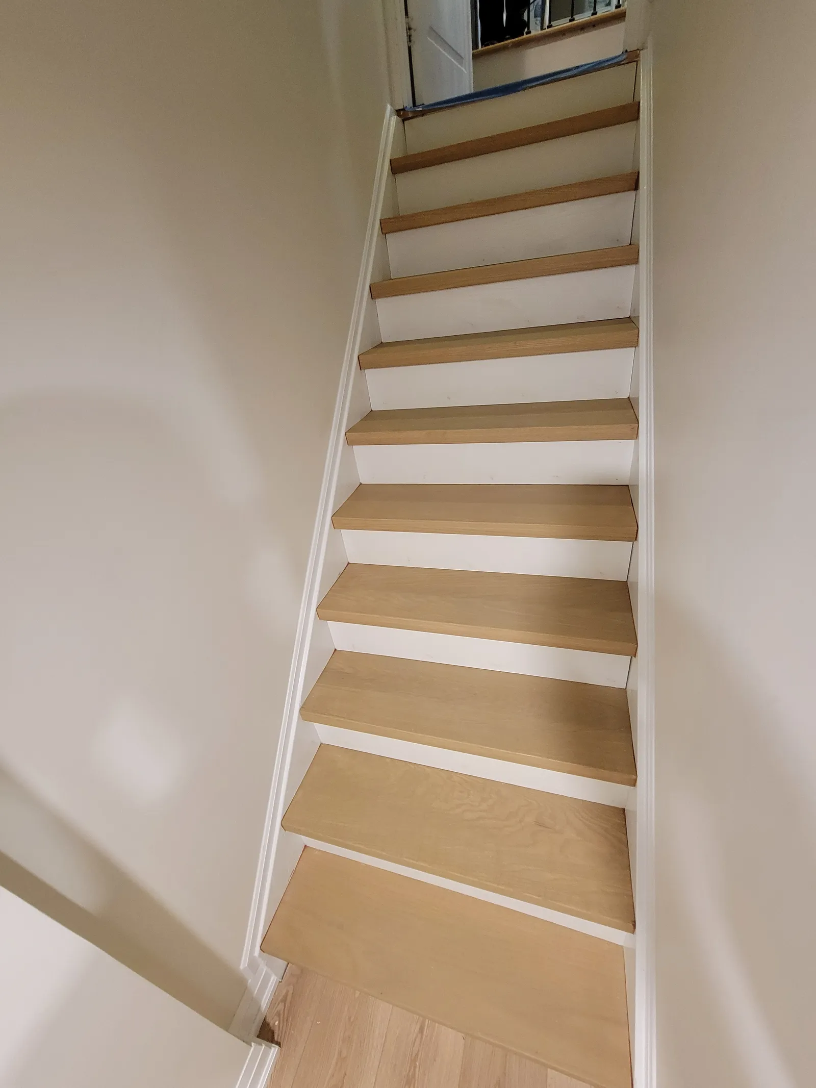 Staircase refinished in Markham, Ontario by VOL Handyman